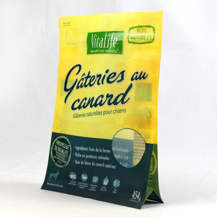 Beg makanan anjing dengan tetingkap